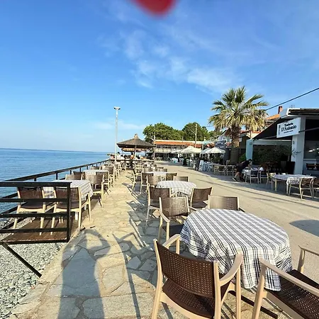 Apartament Fanis Kókkinon Nerón